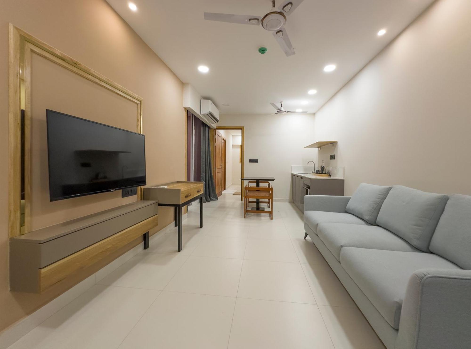 The Habitat Suites Guruvāyūr Εξωτερικό φωτογραφία