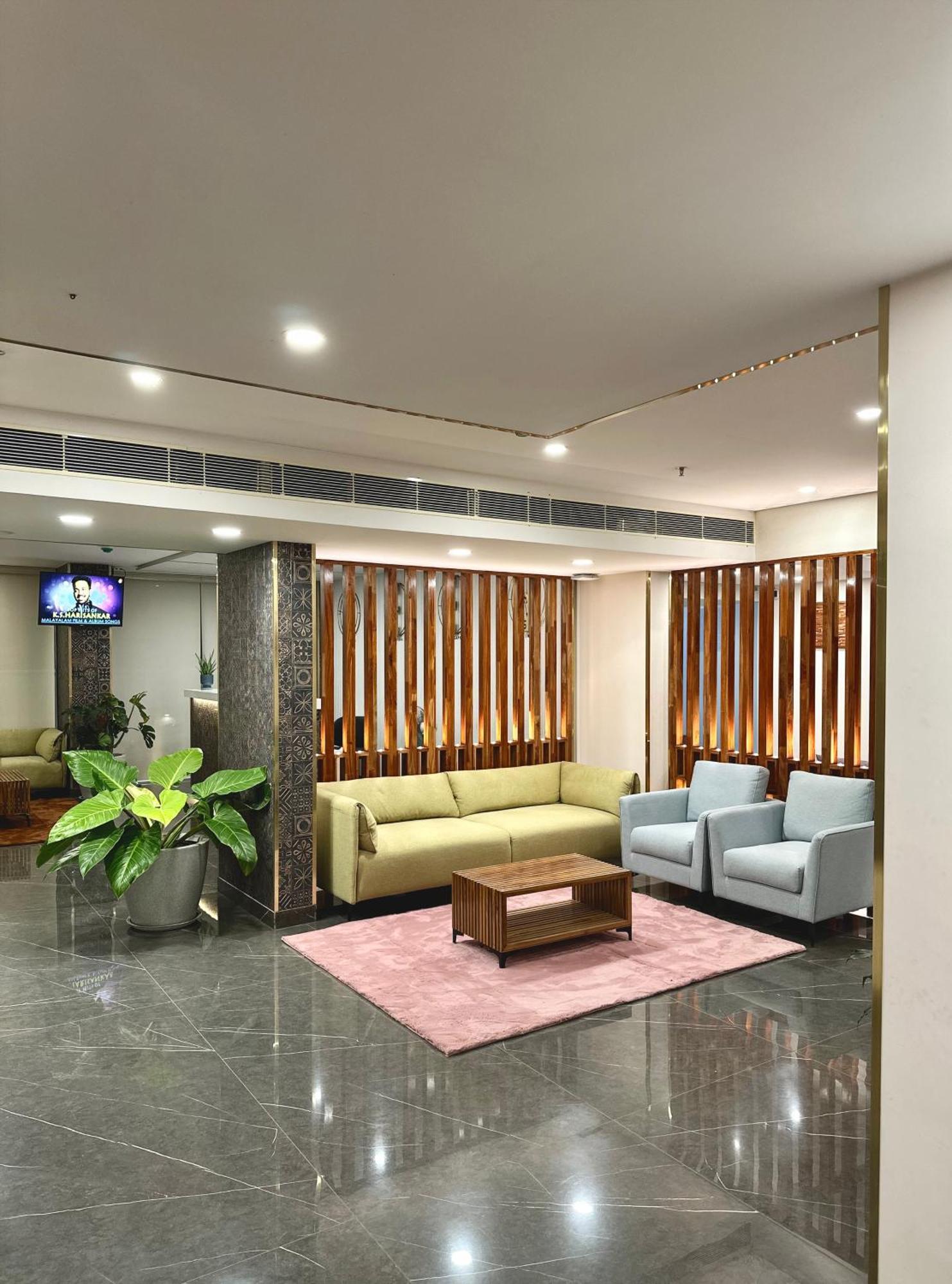 The Habitat Suites Guruvāyūr Εξωτερικό φωτογραφία