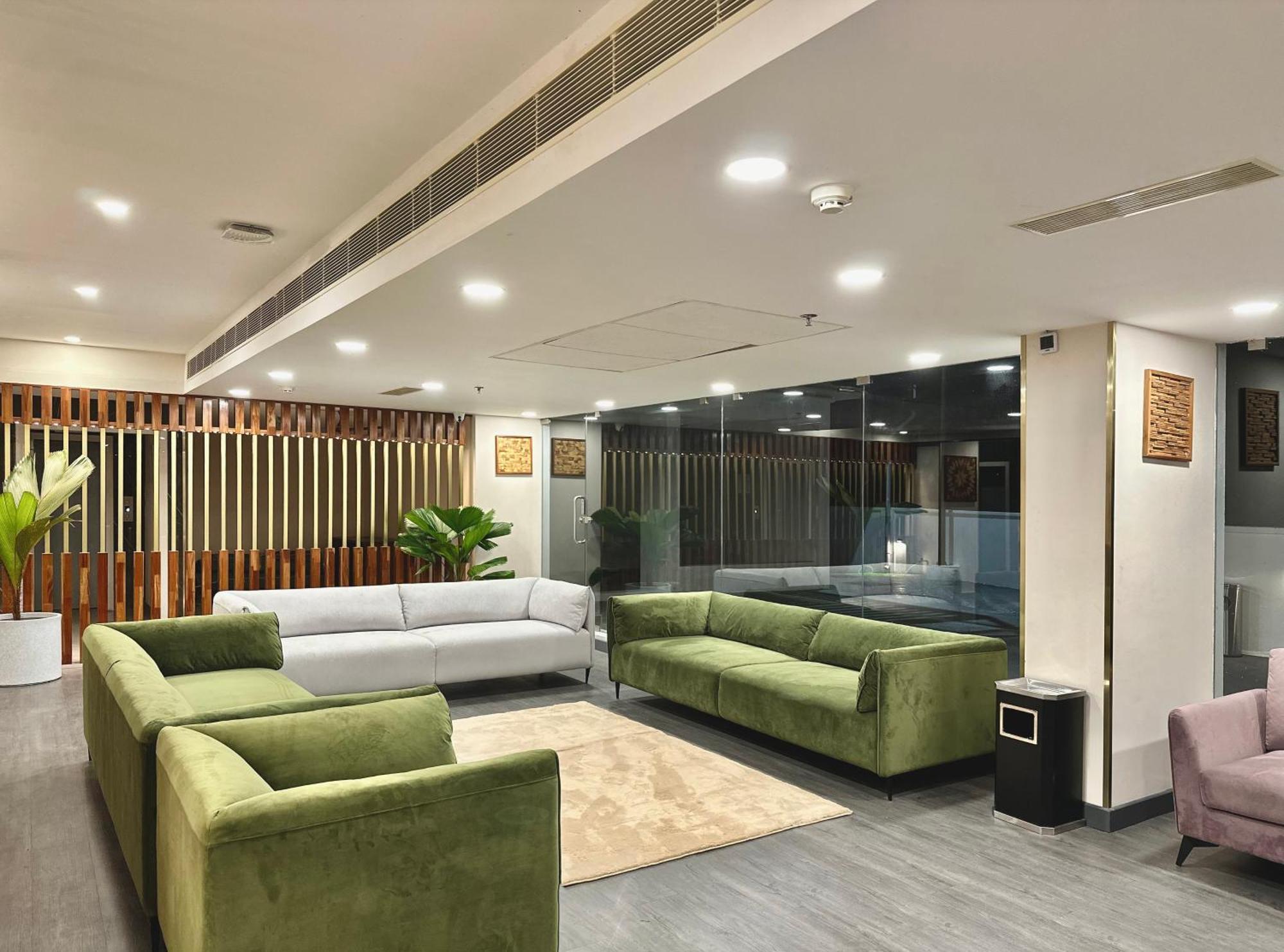 The Habitat Suites Guruvāyūr Εξωτερικό φωτογραφία