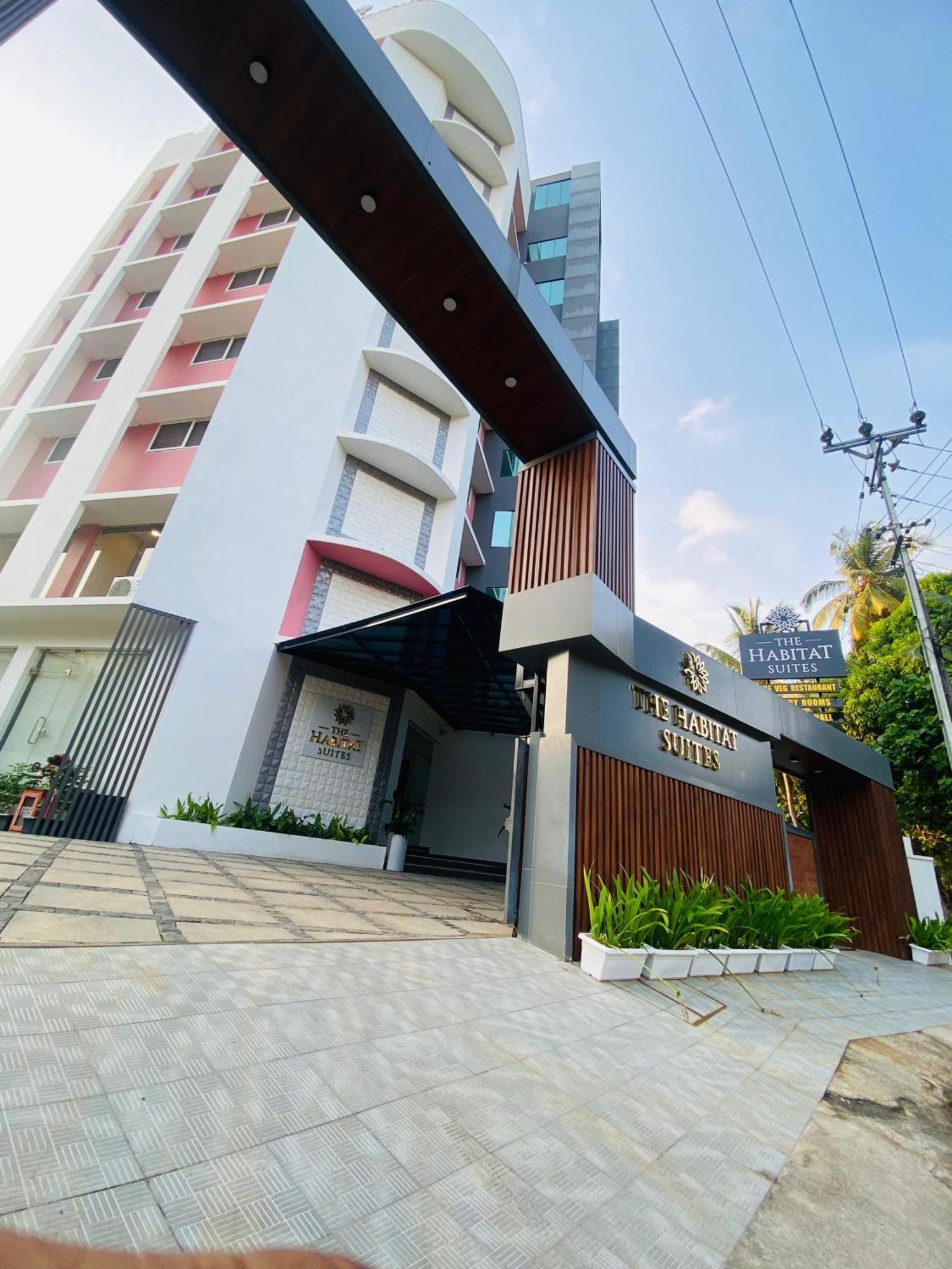 The Habitat Suites Guruvāyūr Εξωτερικό φωτογραφία